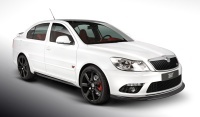 P�edn� spoiler pod n�razn�k BT �koda Octavia II RS facelift -- rok v�roby 2008-12
